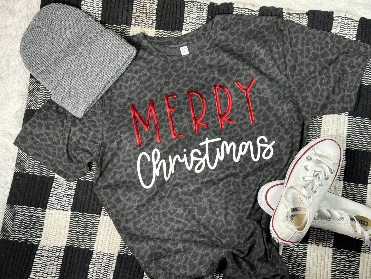 Merry Christmas Puff Leopard Tee