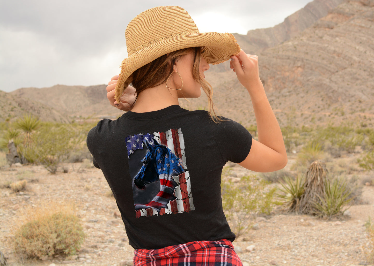 Shirt with horse and American Flag